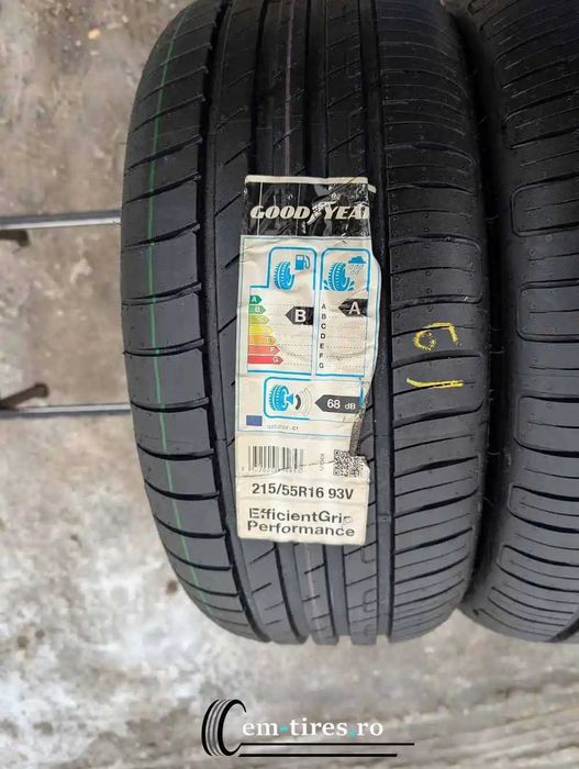 SET 4 Anvelope Vara 215/55 R16 GOODYEAR Efficient Grip Performance 93V