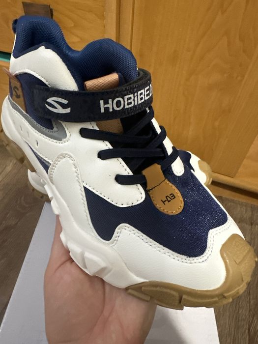 Кросовки новые 36 р