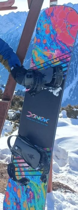Кастомный сноуборд DONEK