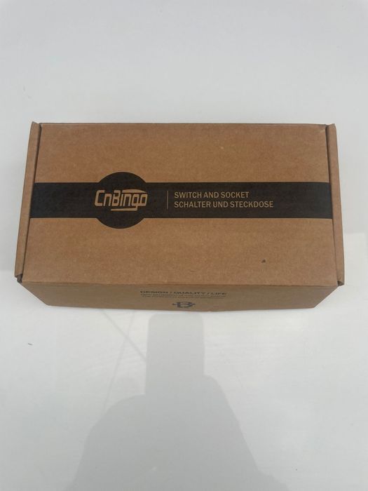 Intrerupator cu priza panou sticla securizats