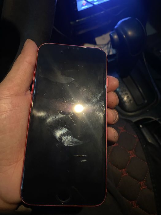 Iphone se 2020 в рабочем состоянии