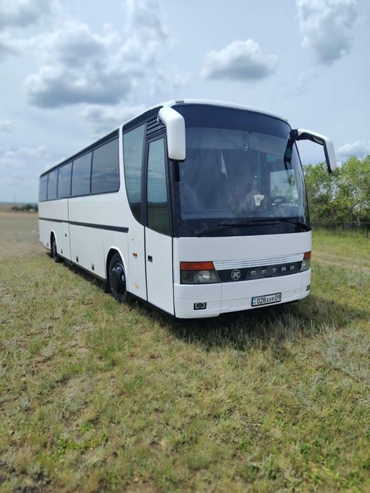 Автобус для развозки персонала