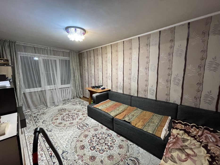 Продается 3шка Улучшенка на Валентине