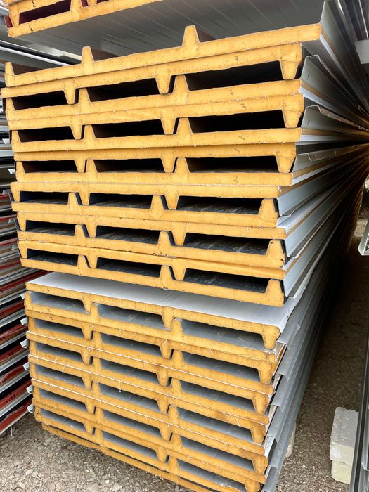 Panou Sandwich pentru acoperis oferta limitata, depozit AIUD