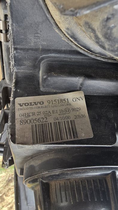 Фарове за Volvo s60