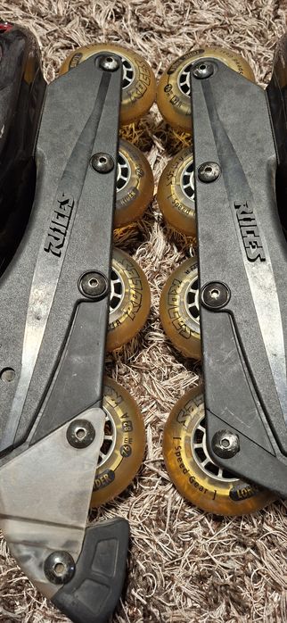 Role  Roces marimea 43