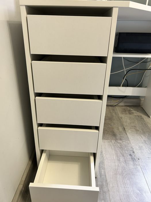 Тоалетка ъглова