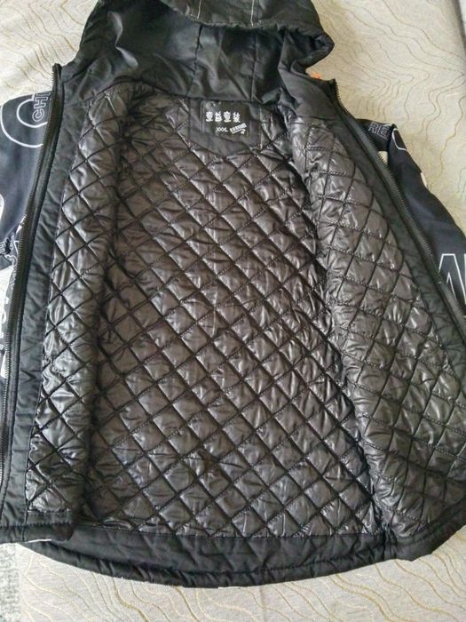 Продам куртку демисезоную