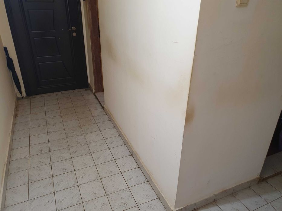 Продава се Тристаен апартамент в Казанлък - 69 кв.м за 1220 €/кв.м - Снимка #3