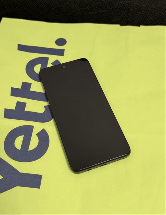 КАТО НОВ 256GB Motorola g35 5G Yettel Гаранция 2028г. Black / Черен