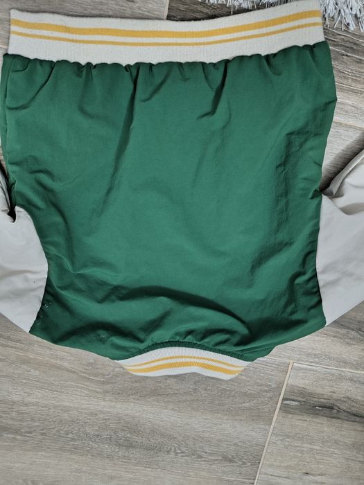 Geaca mărimea 104  Zara