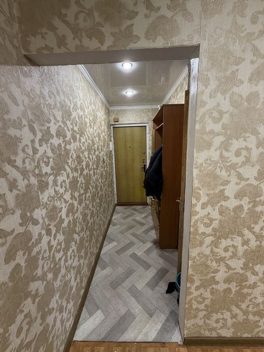 Продам квартиру 3 комнатную