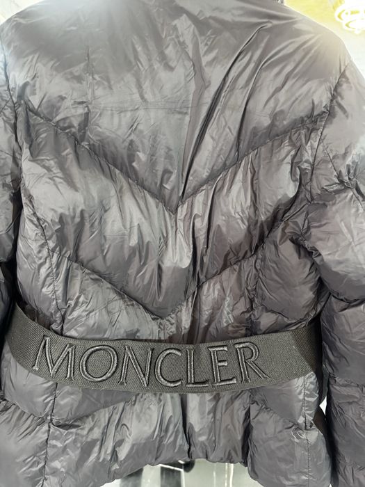 Дамско яке Moncler