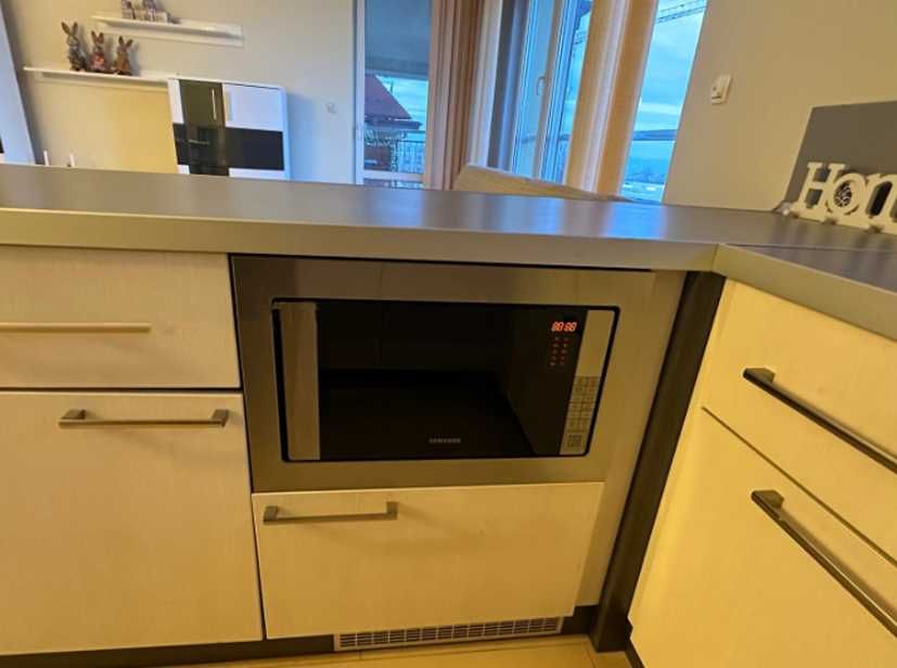 Дава се под наем Тристаен апартамент в София, Драгалевци - 120 кв.м за 999 € - Снимка #1