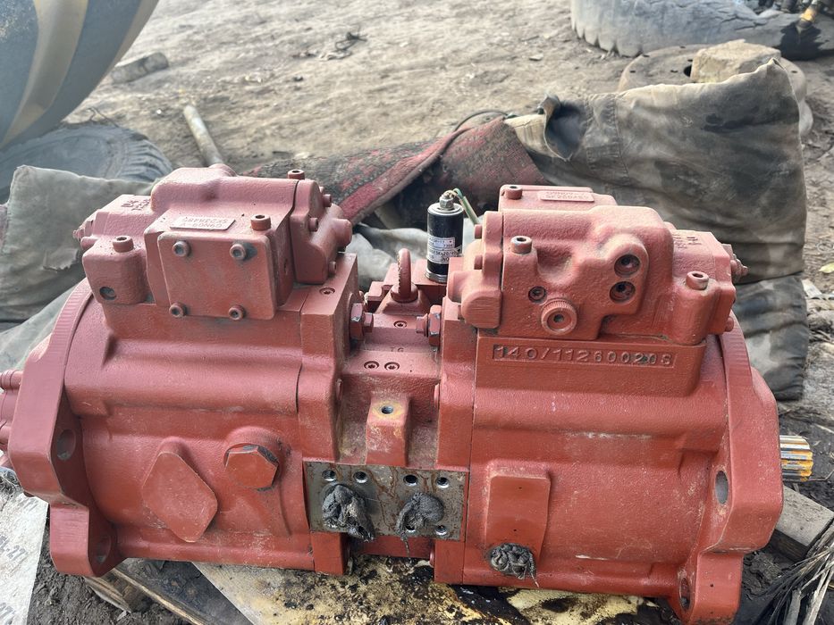 Catapiller M315 ning barcha slinderlari sotiladi holati ideal