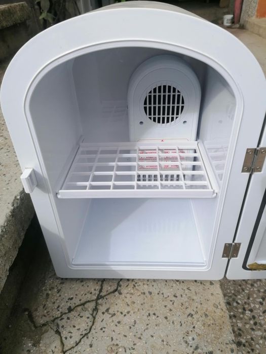 Минихладилник Bitburger