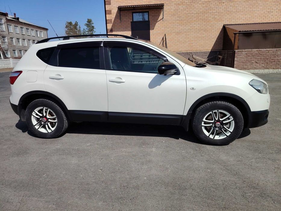 Nissan Qashqai 2013 г.