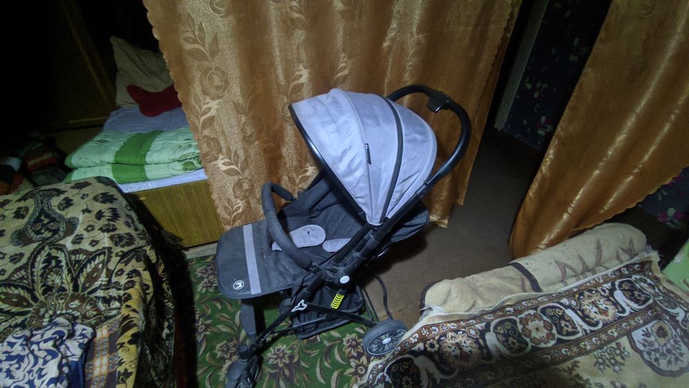 Продаю детскую коляску
