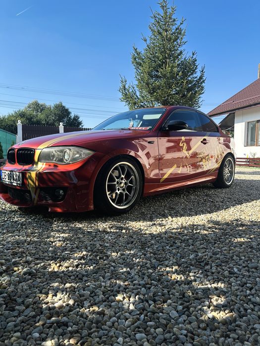 BMW  E82  120D.