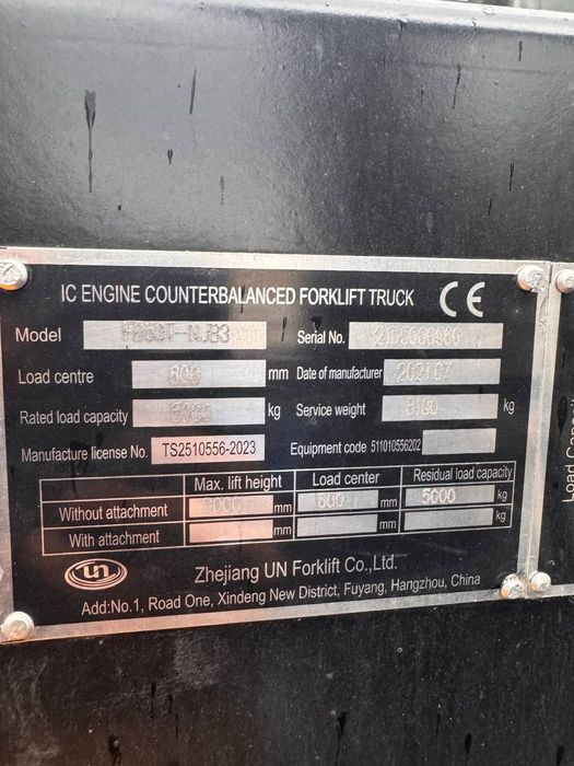 5 tonnali kara sotiladi