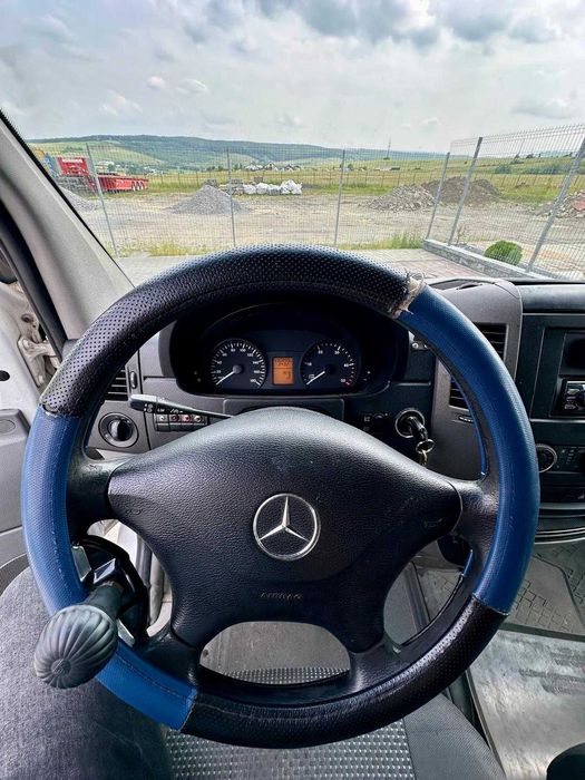 Autoutilitara Mercedes Sprinter 319 3.0 V6