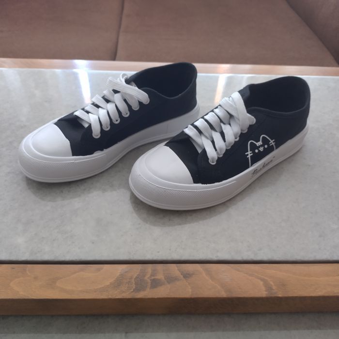 Черни Дамски Кецове