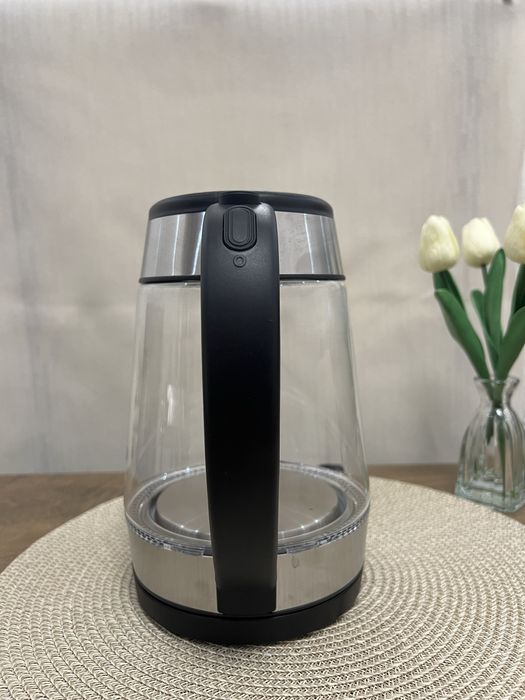 Стъклена електрическа кана Zilan ZLN3963