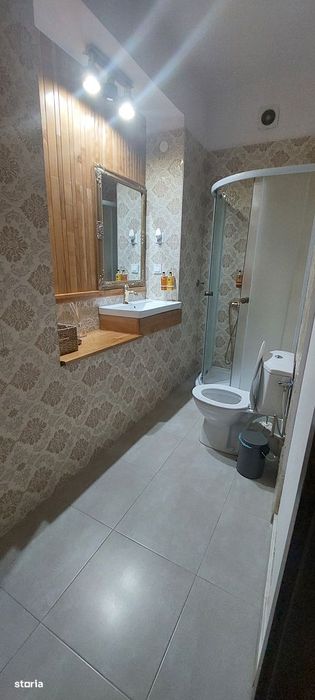 Duplex ultracentral, langa Biserica Neagra