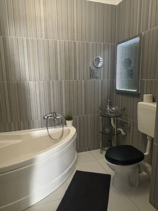 Inchiriere apartament