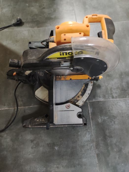 Сотилади ара инеко