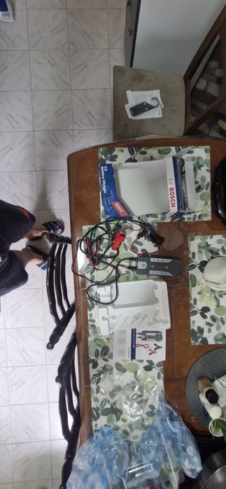 Чисто ново зарядно устройство BOSCH.