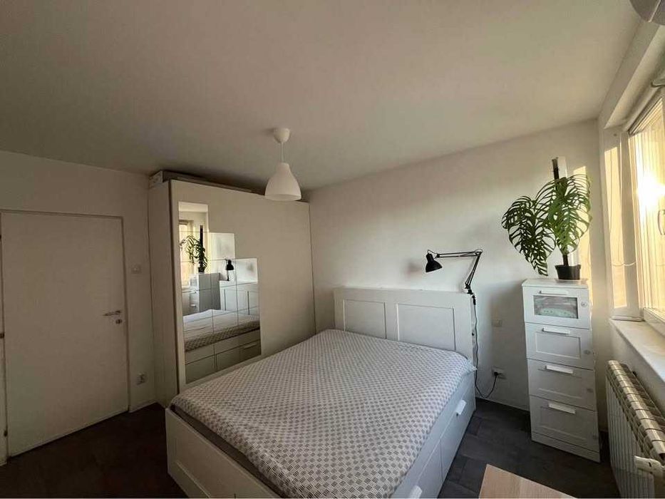 Обзаведен тристаен апартамент