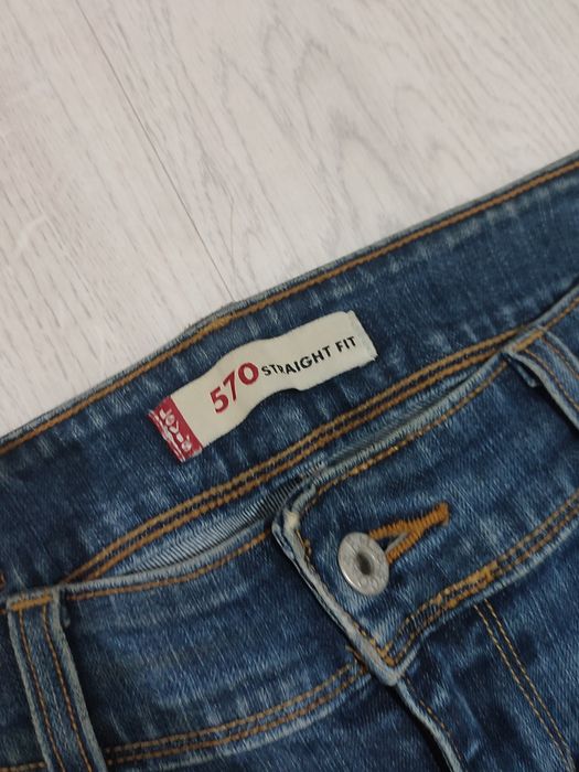 Джинсы Levi's 570 оригинал