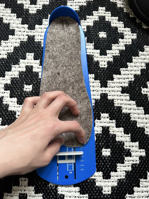 Новые зимние сапоги босоногие