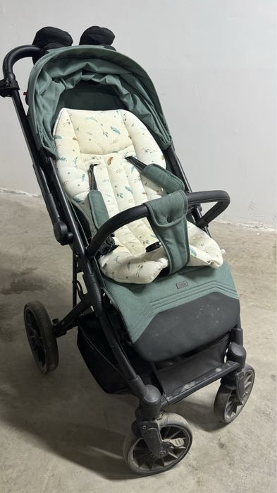 Продам детскую коляску