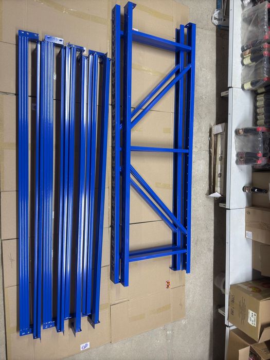 Металлические стеллажи