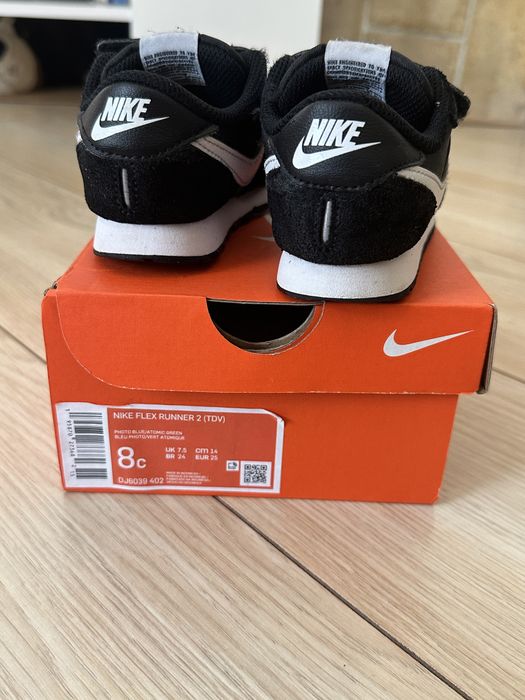 Оригинални маратонки Nike