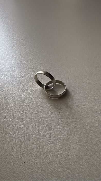 Серебряное кольцо
