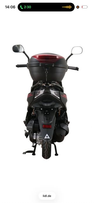 Motocicleta pe benzină