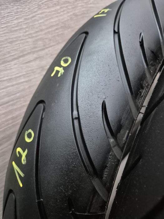 Set anvelope moto 120 70 17 cu 160 60 18 Michelin Pilot road 2