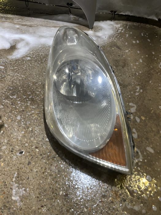Правая фара ниссан ноте