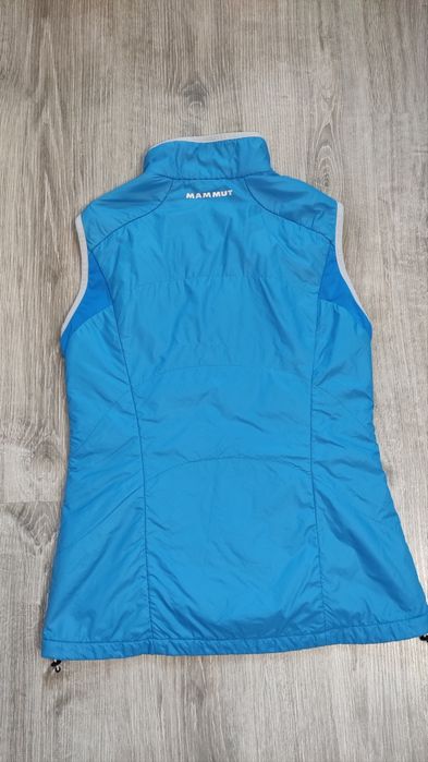Дамски елек Mammut S size