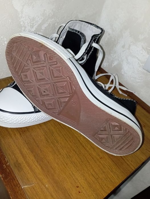 Кеды черного цвета