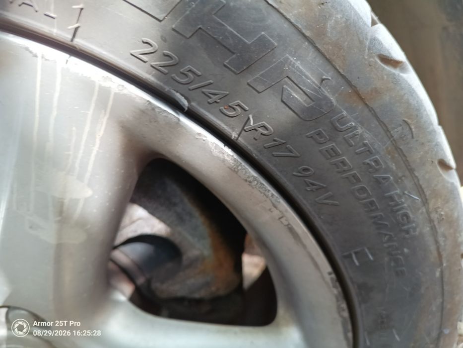 Джанти 17 цола с летни гуми за Toyota 5x114.3