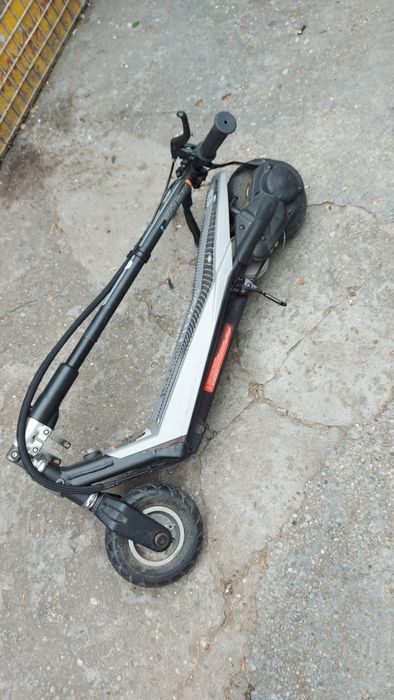 Vănd trotinetă electrică