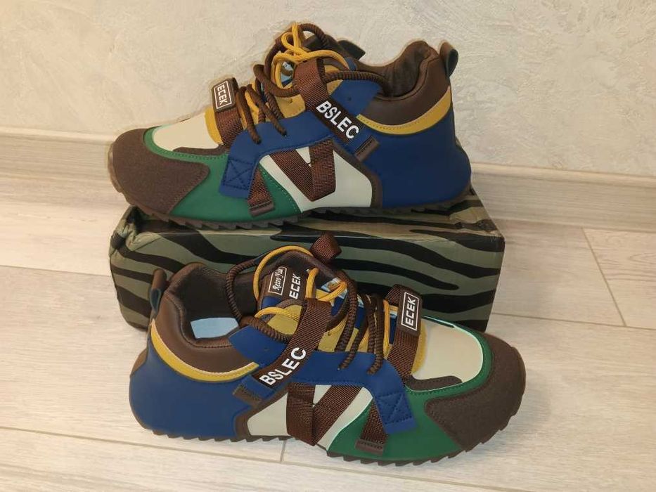 Кроссовки мужские