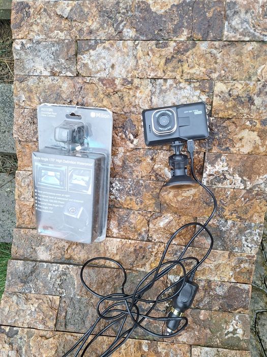 Camera de bord full HD fata si spate