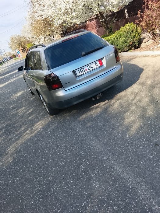 AUDI A4 Avant 2001 — imagine 3
