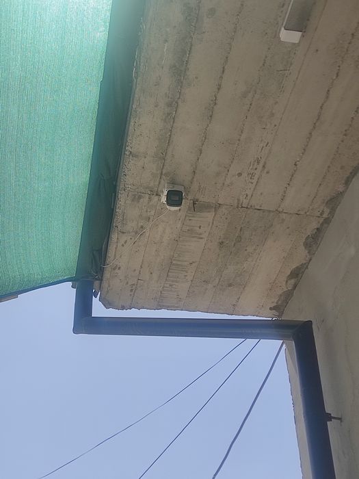 установки камеры и пожарные сигнализации и установки шлагбаума и други