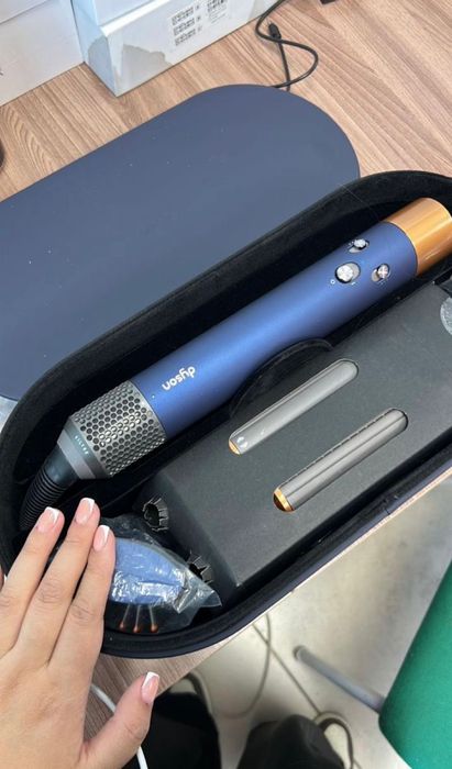 Дайсон Dyson стайлер